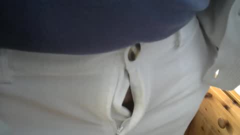 Snapshot of badlad10 chatting on May 2026 05:40:01 PM badlad10 online show from May 2026 05:40:01 PM