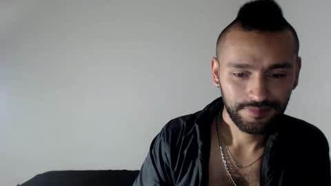 Snapshot of badsanx chatting on February 2025 04:21:02 AM badsanx online show from February 2025 04:21:02 AM