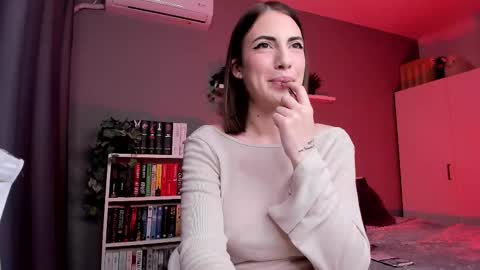 Snapshot of baeblossom chatting on November 2025 04:18:02 PM Blossom online show from November 2025 04:18:02 PM