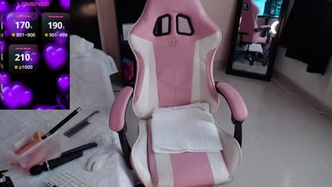 sandra online show from February 2025 02:02:01 PM