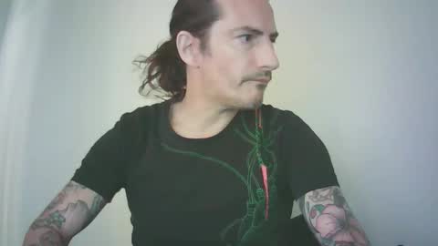 Bailey online show from April 2026 06:44:02 PM