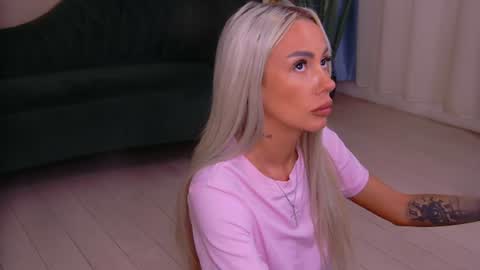 Snapshot of bailey_rush chatting on July 2026 05:16:01 PM bailey_rush online show from July 2026 05:16:01 PM