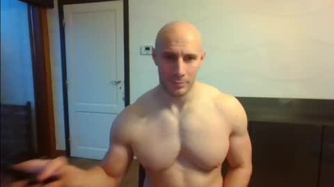 Snapshot of baldyboyy chatting on December 2024 03:28:02 PM baldyboyy online show from December 2024 03:28:02 PM