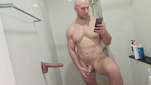 Snapshot of baldyboyy chatting on October 2025 09:51:01 AM baldyboyy online show from October 2025 09:51:01 AM