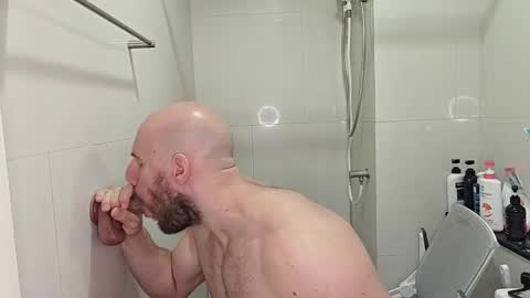 Snapshot of baldyboyy chatting on November 2025 04:00:01 AM baldyboyy online show from November 2025 04:00:01 AM