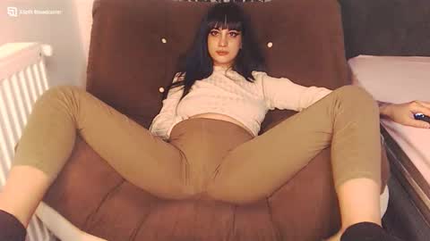 Amy online show from September 2025 10:09:01 PM