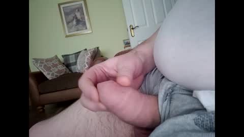 Snapshot of ballymoneysham chatting on February 2026 10:14:02 AM ballymoneysham online show from February 2026 10:14:02 AM