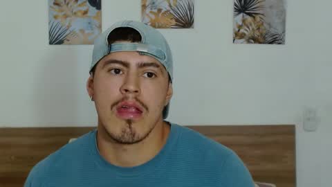 Andres -  online show from January 2025 02:42:02 PM