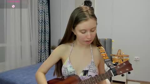 Kira online show from February 2025 12:09:01 AM