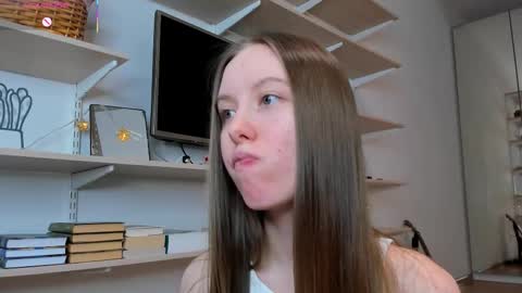 Snapshot of bam_bi chatting on March 2026 05:44:01 AM Kira online show from March 2026 05:44:01 AM
