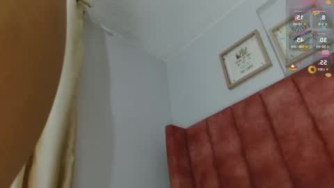 Arianna   online show from September 2025 10:11:01 PM