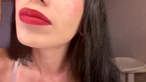 bambii_petite online show from April 2026 09:21:02 PM