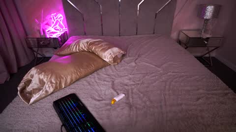 Bambi online show from January 2025 05:31:02 AM