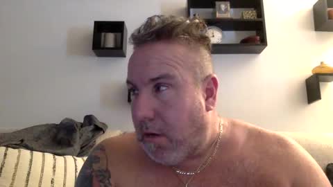 banana5289 online show from February 2025 04:40:01 PM