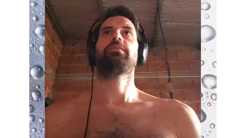 Ezequiel online show from January 2025 09:31:01 PM