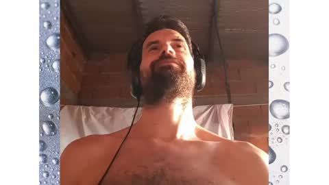 Ezequiel online show from January 2025 10:07:02 PM