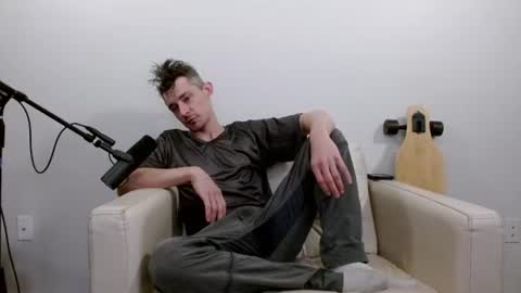 bananacurvesleft online show from June 2026 05:05:02 AM