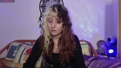 V E R O N I C A online show from January 2025 04:10:02 AM