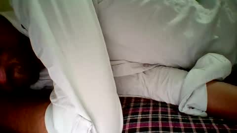 Hotty Couple online show from June 2026 04:18:02 PM