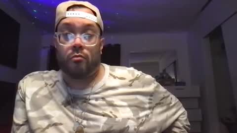 Snapshot of bape69 chatting on December 2024 02:25:02 AM ForskinPapi online show from December 2024 02:25:02 AM