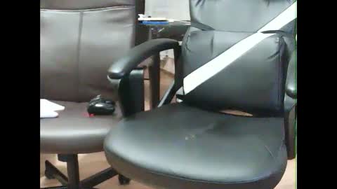 Snapshot of barbarafantasy chatting on December 2024 11:57:02 PM BarbaraFantasy online show from December 2024 11:57:02 PM