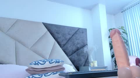 Barbara  online show from January 2025 03:02:01 PM