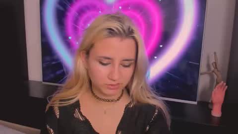 Snapshot of barbarasiren chatting on September 2025 04:07:01 PM barbarasiren online show from September 2025 04:07:01 PM