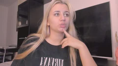 Snapshot of barbarasiren chatting on November 2025 12:07:02 PM barbarasiren online show from November 2025 12:07:02 PM