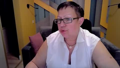 barbaraturners online show from March 2025 09:46:02 PM