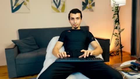 John online show from November 2025 07:34:02 AM