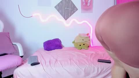 Snapshot of barbie691 chatting on January 2025 02:31:01 AM barbie691 online show from January 2025 02:31:01 AM