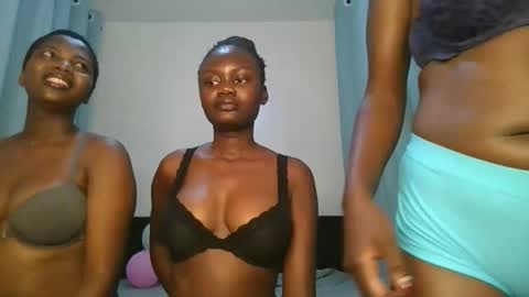 queen online show from October 2025 01:33:02 AM