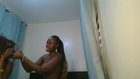 queen online show from March 2026 11:27:01 AM