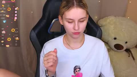 Eva online show from September 2025 06:44:02 PM