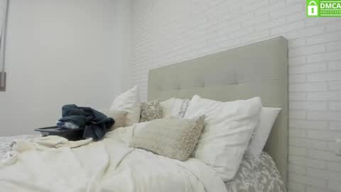 Tatiana online show from December 2024 02:52:01 PM