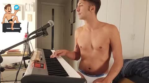 Snapshot of barebritpianist chatting on September 2025 05:09:01 AM BareBritPianist online show from September 2025 05:09:01 AM