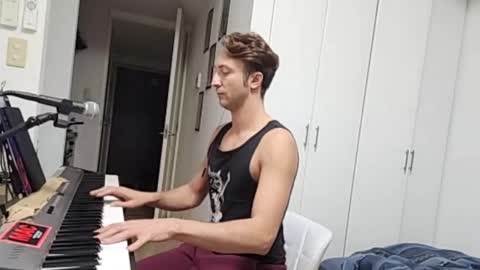 Snapshot of barebritpianist chatting on November 2025 04:41:02 PM BareBritPianist online show from November 2025 04:41:02 PM