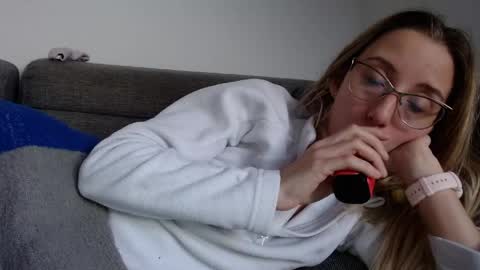 Lena online show from April 2026 09:23:02 AM