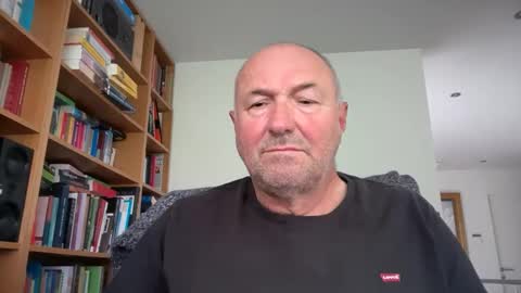 Snapshot of bartvel chatting on April 2026 09:04:01 AM bartvel online show from April 2026 09:04:01 AM