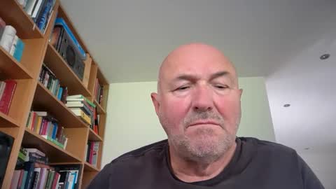 Snapshot of bartvel chatting on April 2026 09:47:02 AM bartvel online show from April 2026 09:47:02 AM