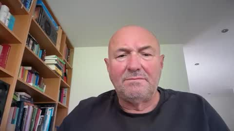 Snapshot of bartvel chatting on April 2026 09:24:01 AM bartvel online show from April 2026 09:24:01 AM