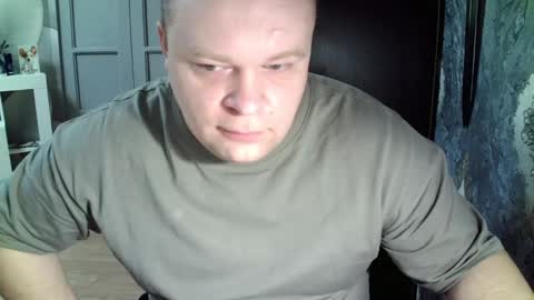 basi_look online show from February 2025 10:15:02 AM