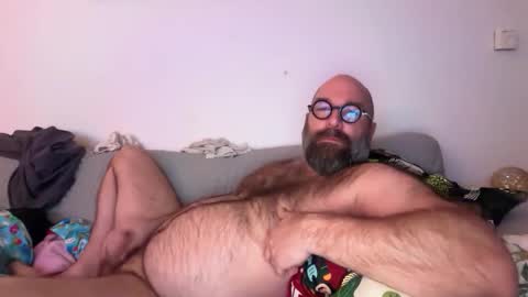 baskec77 online show from March 2026 12:04:01 AM