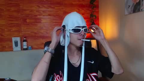 Bastian online show from February 2025 03:18:02 AM