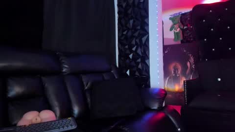 bastian online show from November 2025 05:40:02 AM