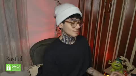 Bastiel online show from October 2025 02:48:02 AM