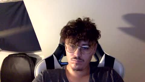 Bastian online show from December 2024 09:13:02 PM