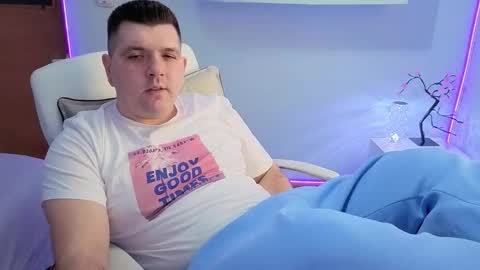 Snapshot of basystem8 chatting on January 2026 06:50:01 AM BASY online show from January 2026 06:50:01 AM