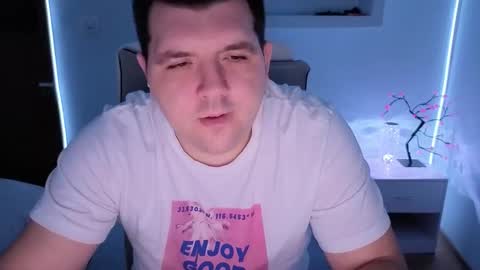 Snapshot of basystem8 chatting on February 2026 05:11:01 AM BASY online show from February 2026 05:11:01 AM