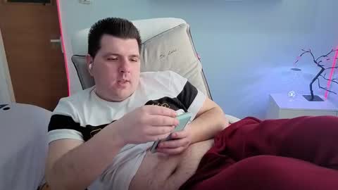 Snapshot of basystem8 chatting on February 2026 07:49:01 AM BASY online show from February 2026 07:49:01 AM